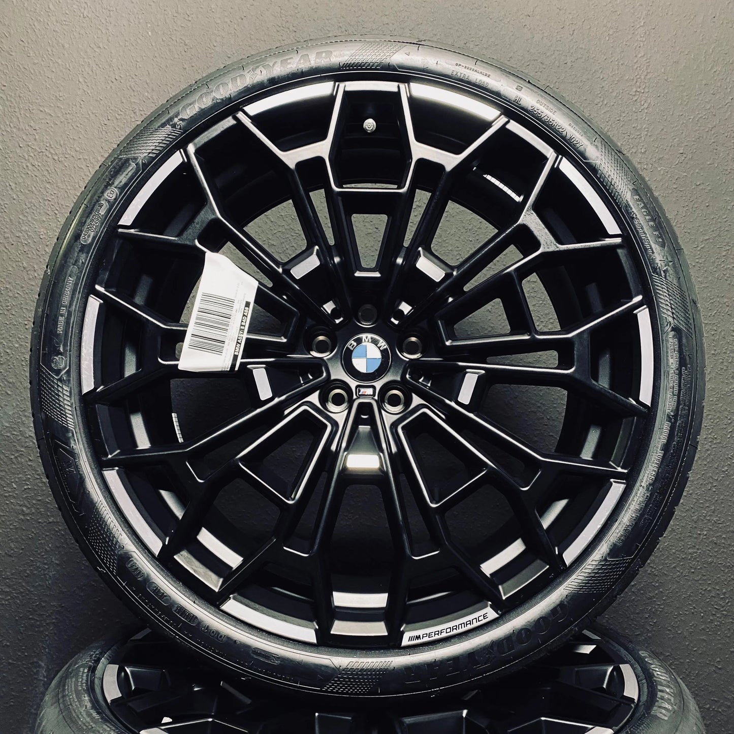 BMW Full Set Genuine 22" M Performance Y-Spoke 1134M Alloy Wheels with Tyres G45 G70 36115B4DA56