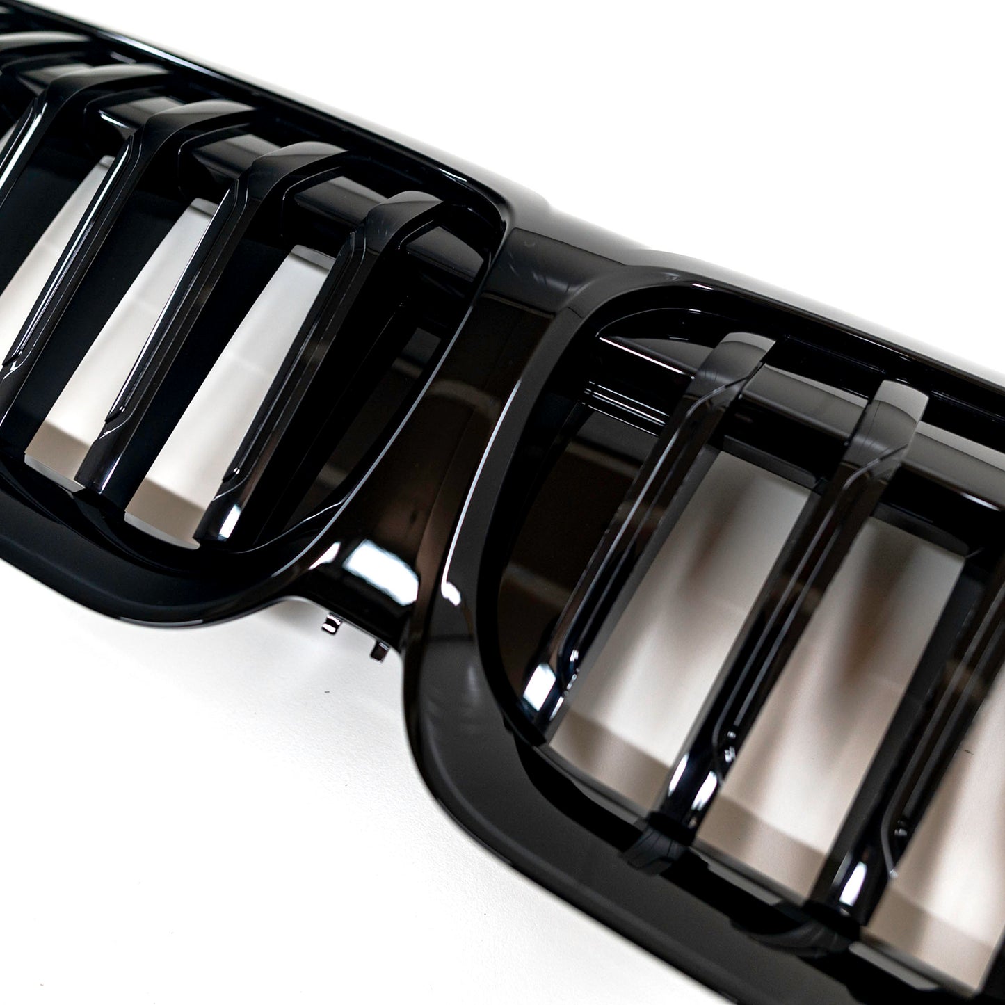 Genuine BMW G20 G21 Gloss Black Kidney Grill - 51138072085 / 51138072086
